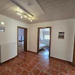 U28 Apartment *